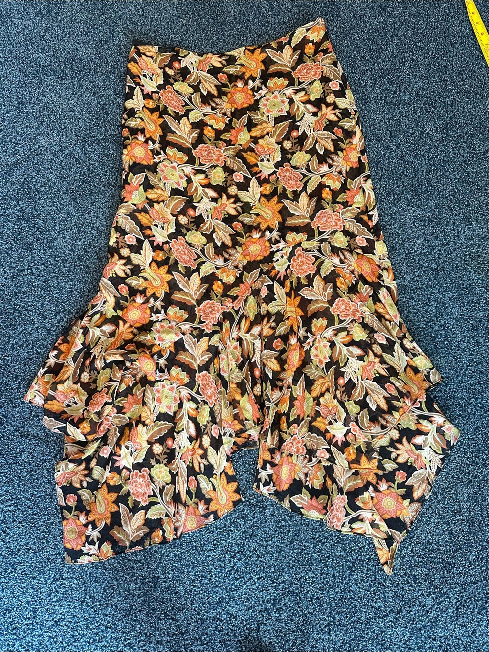 Dana Buchman size 12 flouncy silk floral asymmetrical skirt silk light $385